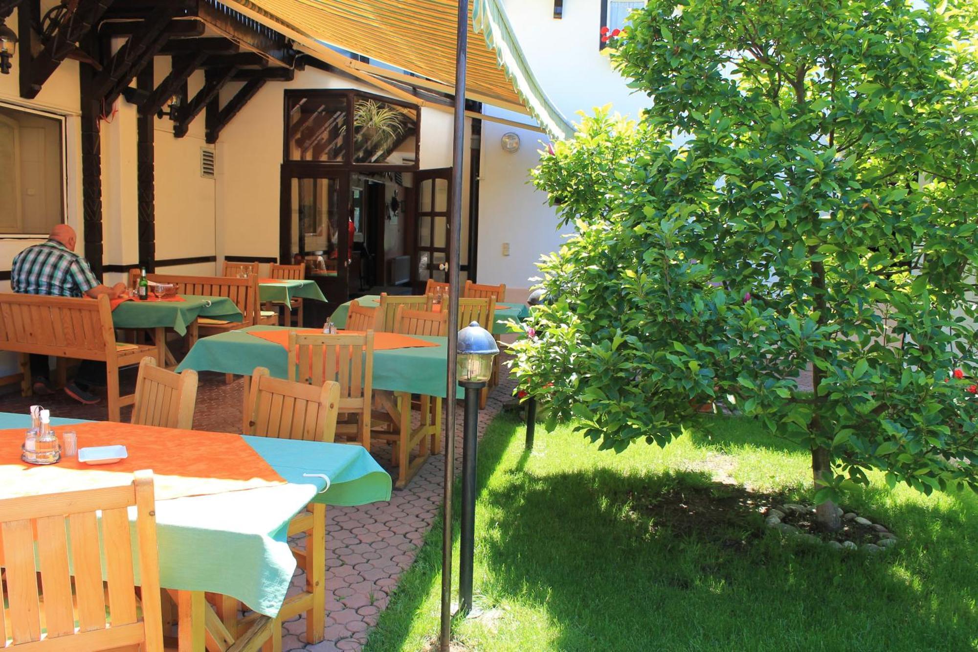 Pension Tip-Top Târgu-Mureş Esterno foto