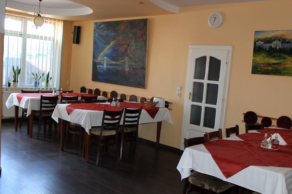 Pension Tip-Top Târgu-Mureş Esterno foto