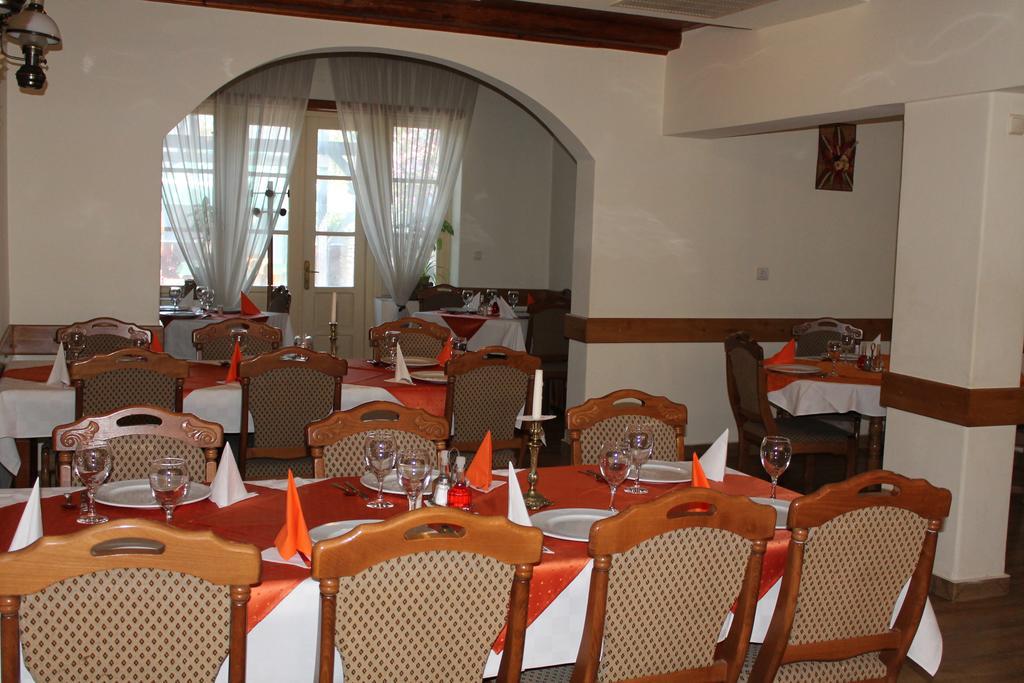 Pension Tip-Top Târgu-Mureş Esterno foto