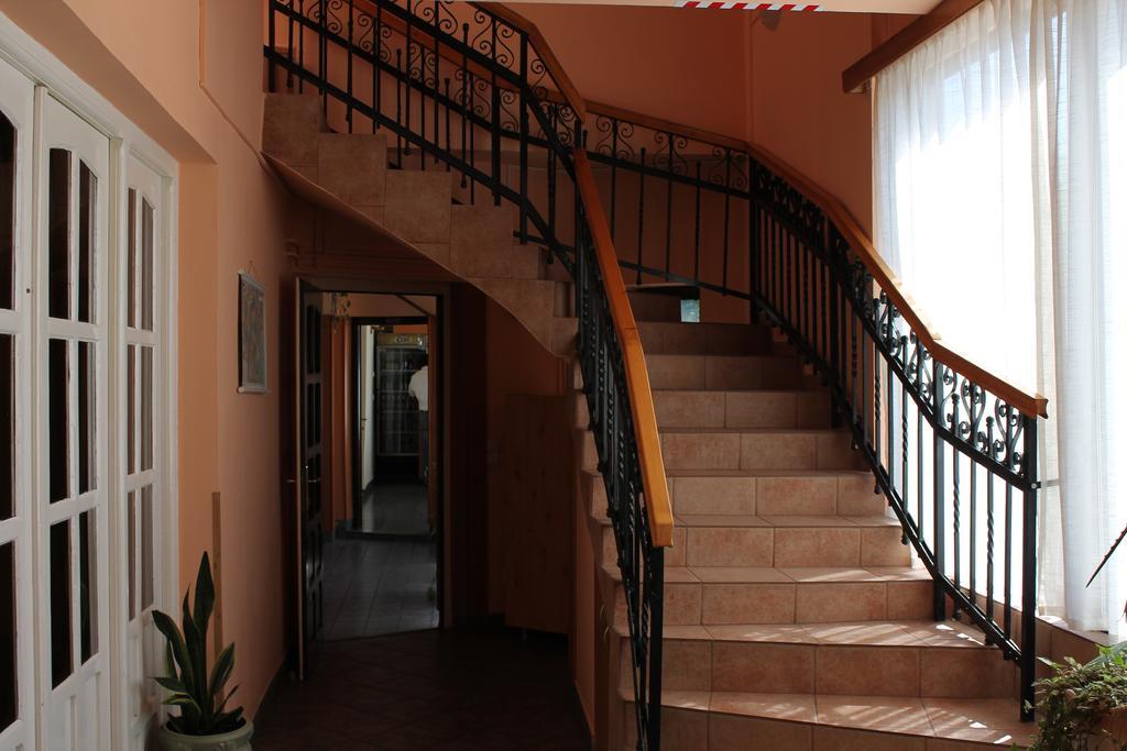 Pension Tip-Top Târgu-Mureş Esterno foto